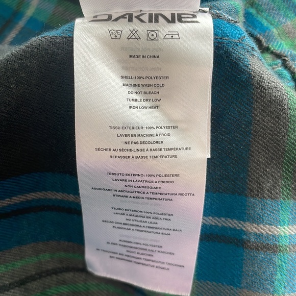 Blue dakine button up long sleeved shirt - Picture 5 of 5